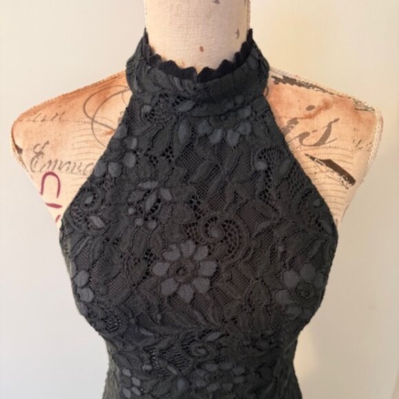 Like New ABS Allen Schwartz Halter Mock Neck Lace Gown - Deep GREEN - 6 - Picture 1 of 13